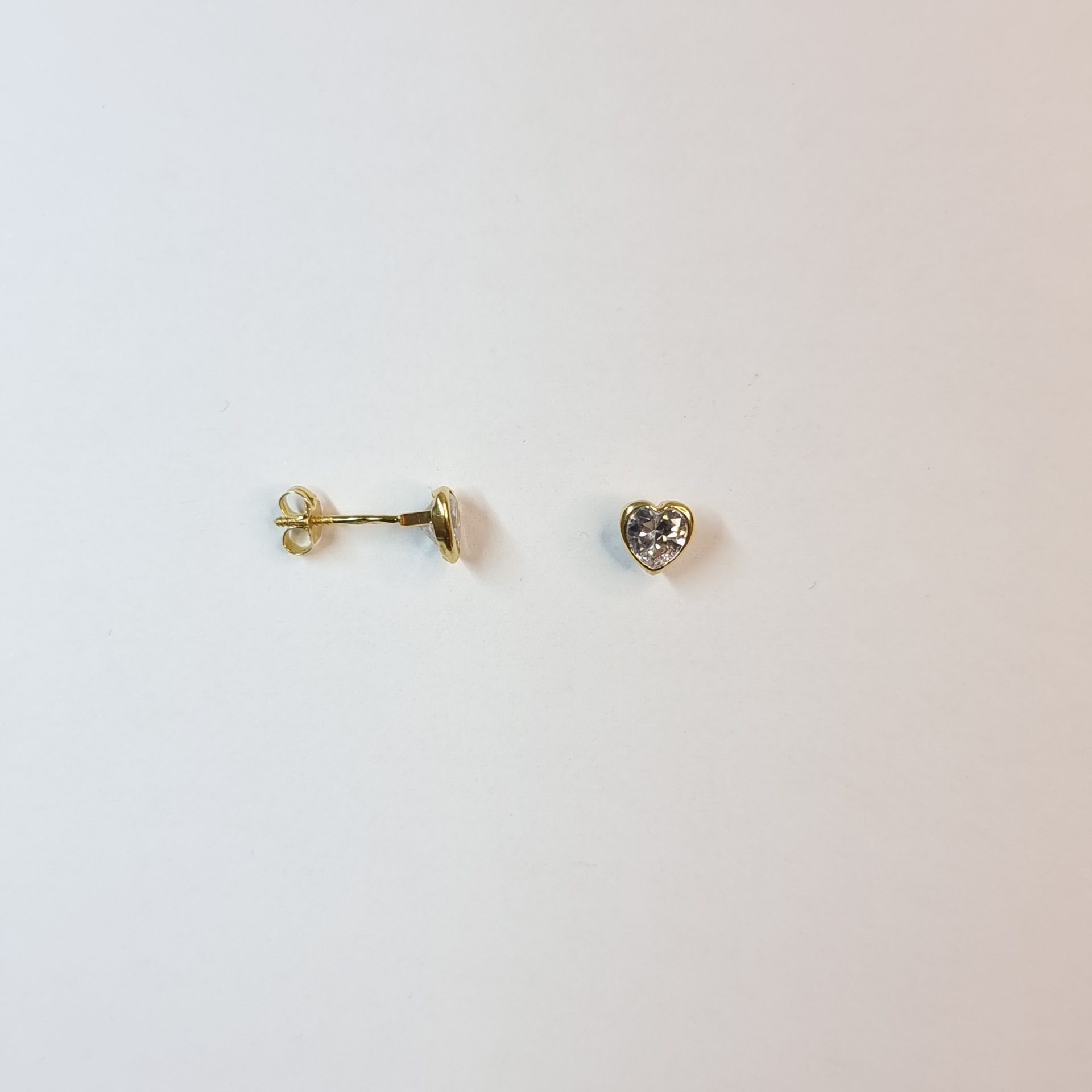 Brincos Coração Ouro 19.2kt e Zircônia